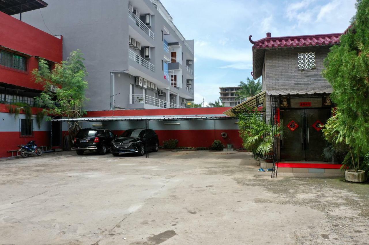 Petit Motel Beijing อาบีจาน ภายนอก รูปภาพ